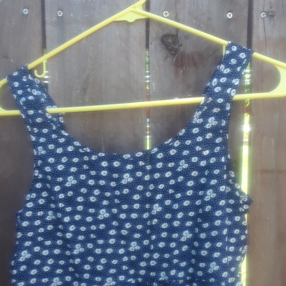 Forever 21 Floral low back baby doll summer top - Picture 2 of 5